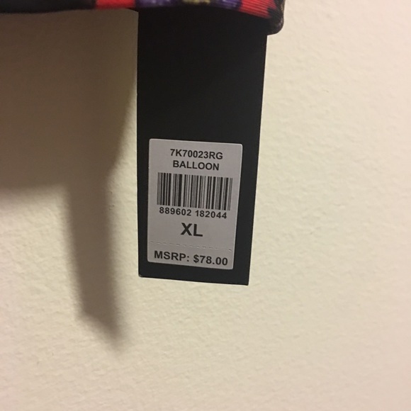 Rowley Fitness Balloon Print Halter Bra - Picture 4 of 5