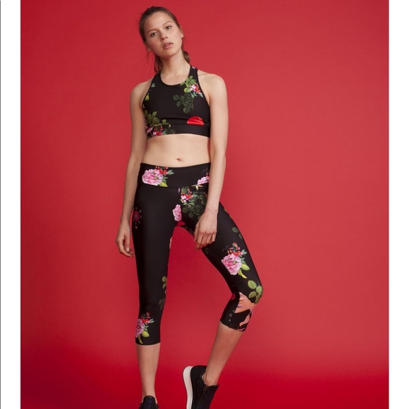 Rowley Fitness Balloon Print Halter Bra - Picture 2 of 5