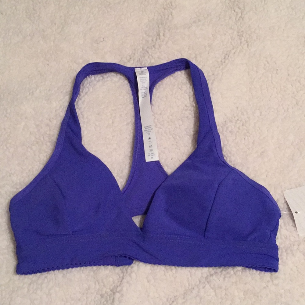 Brand new Lululemon "All Day Breeze Bra"