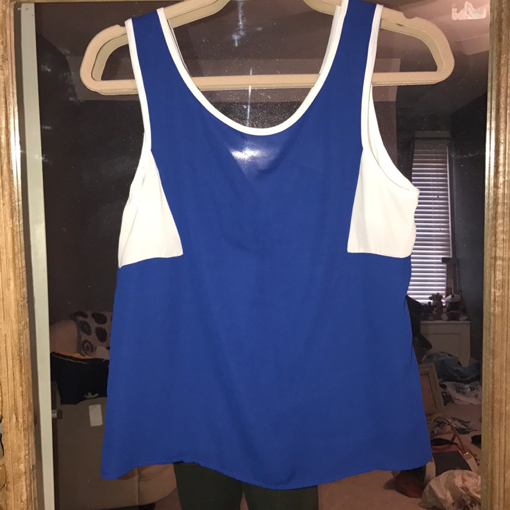 tank top with bow on the back