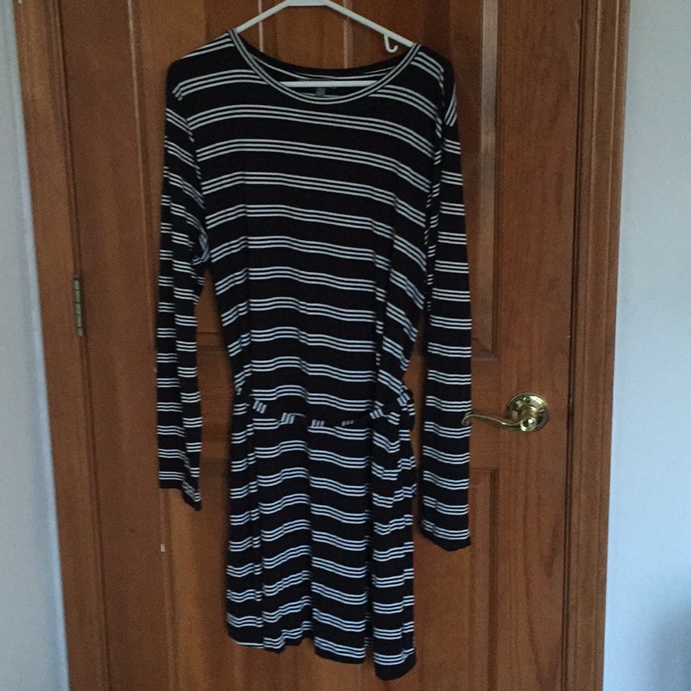 Black and White Stripe Shirtdress