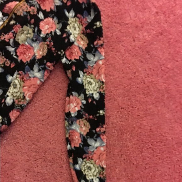 Jacket - Picture 3 of 4