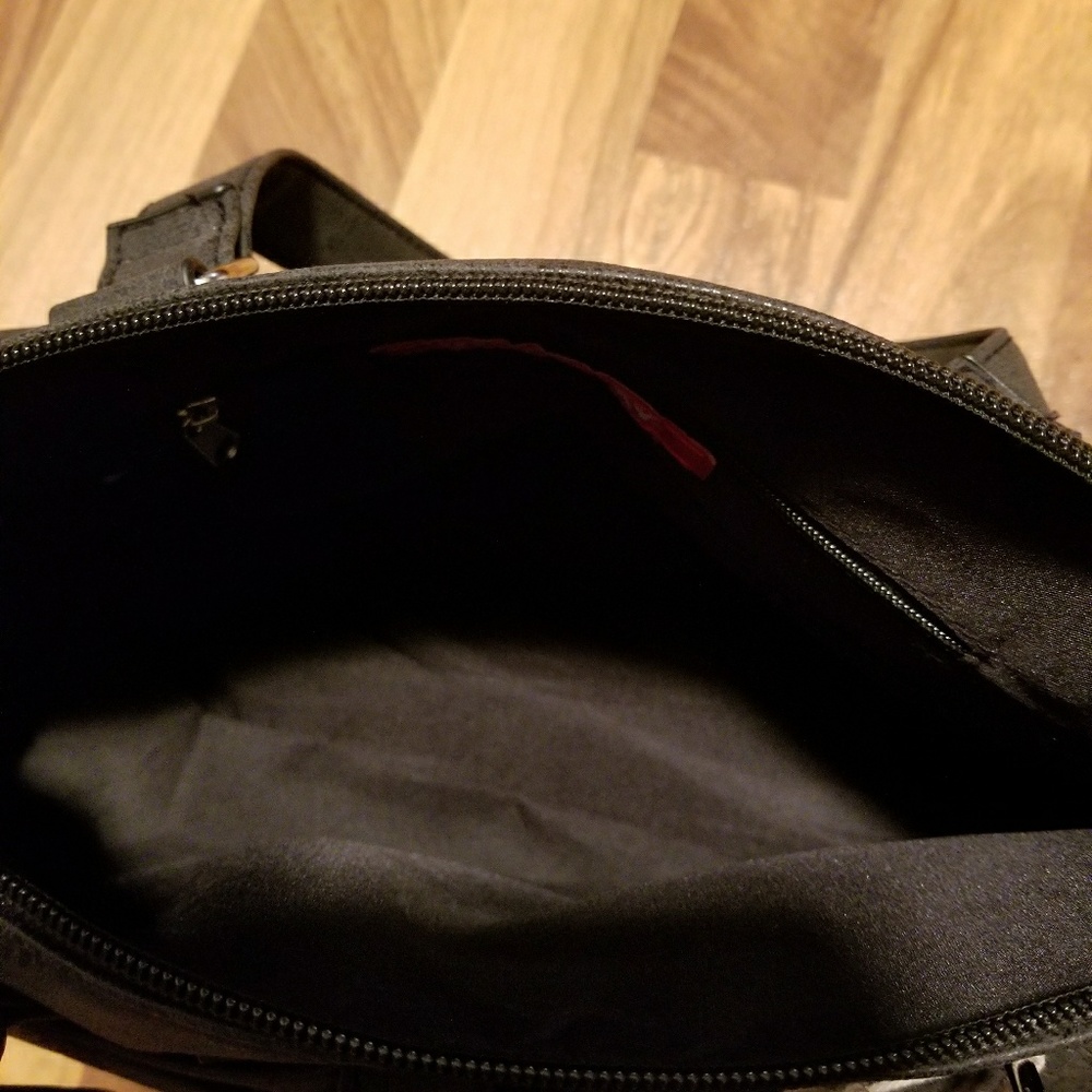 Purse - Picture 3 of 3