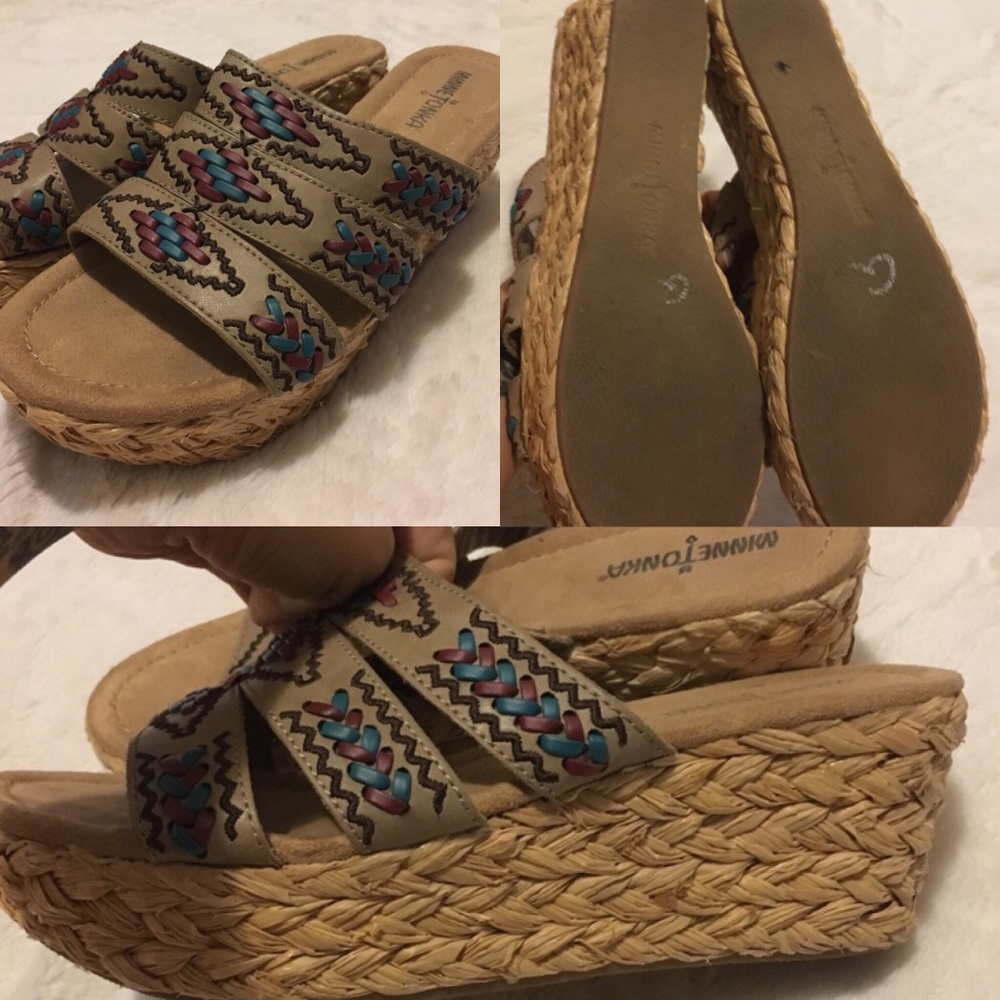Minnetonka wedges size 8
