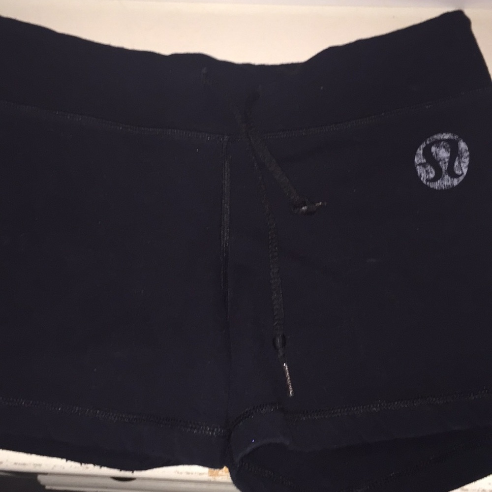 Lulu shorts