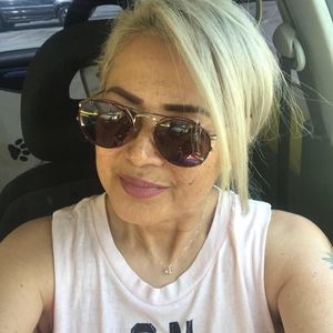 Meet your Posher, Evangeline