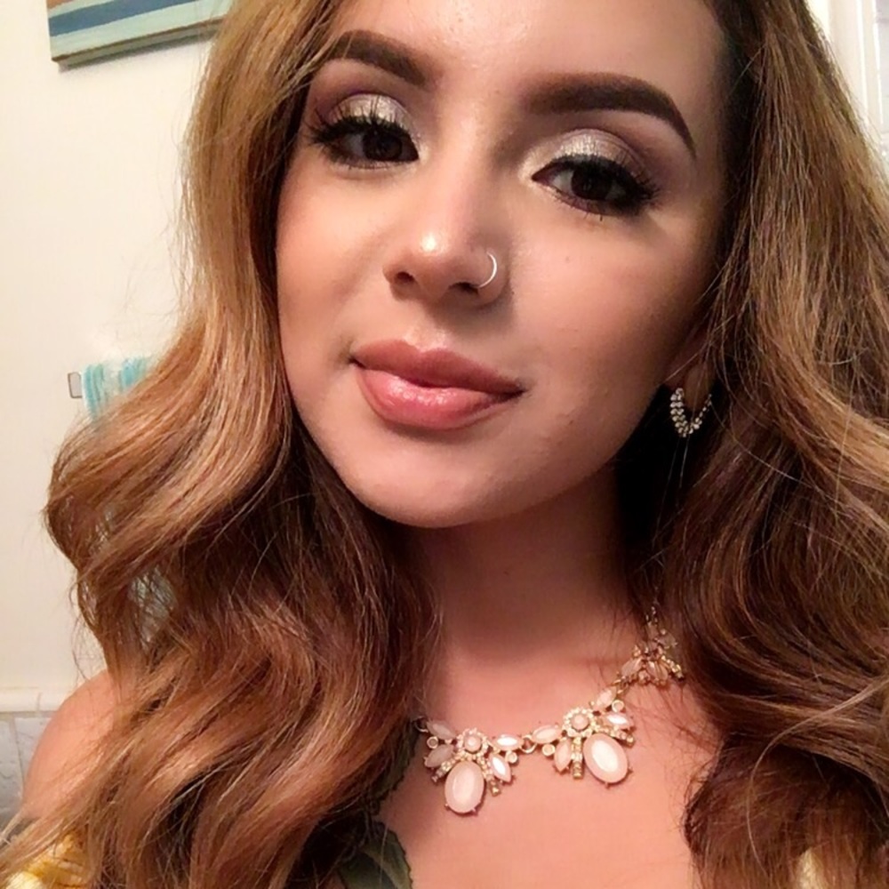 Meet your Posher, Rubi