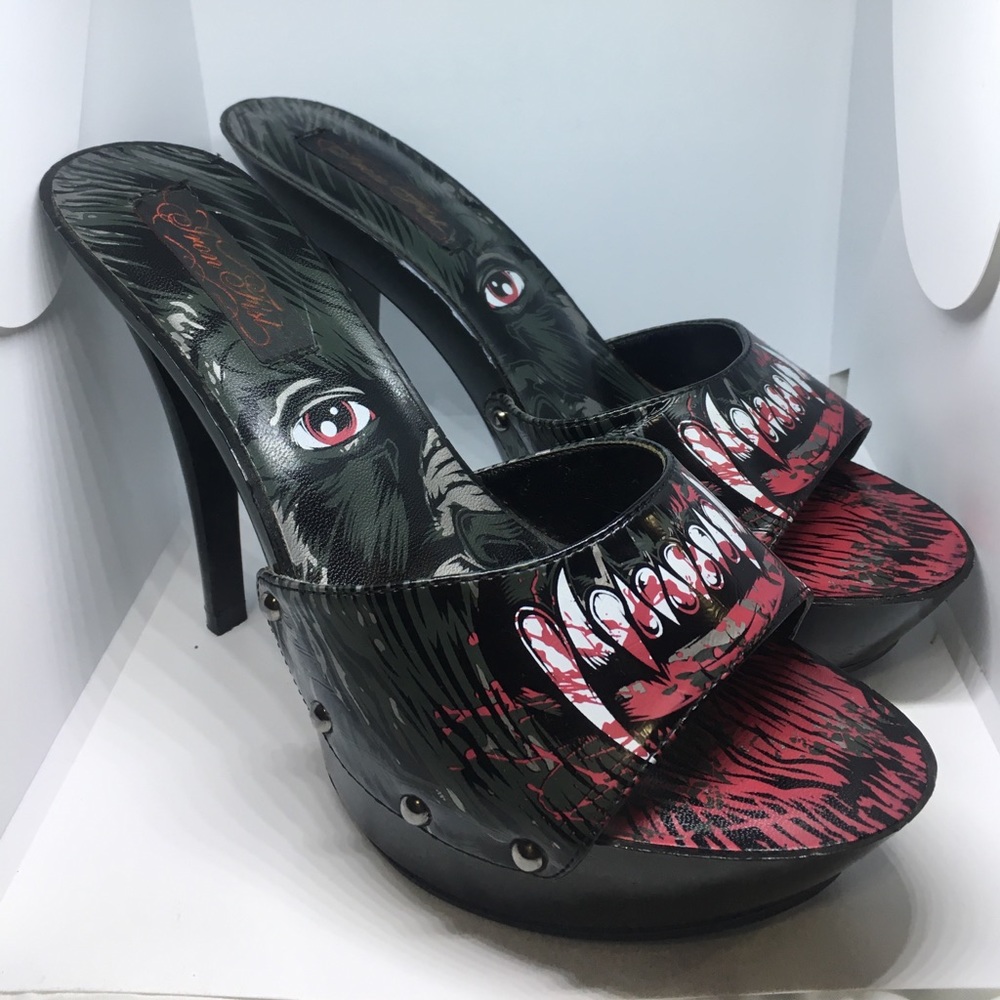 Iron Fist Werewolf Heels Size 8