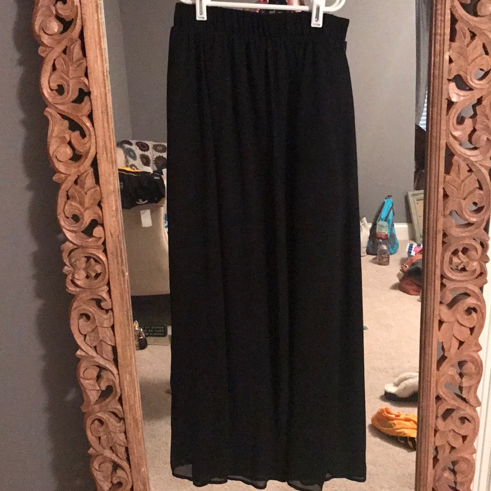 SHORT SKIRT WITH LONG OVERLAY