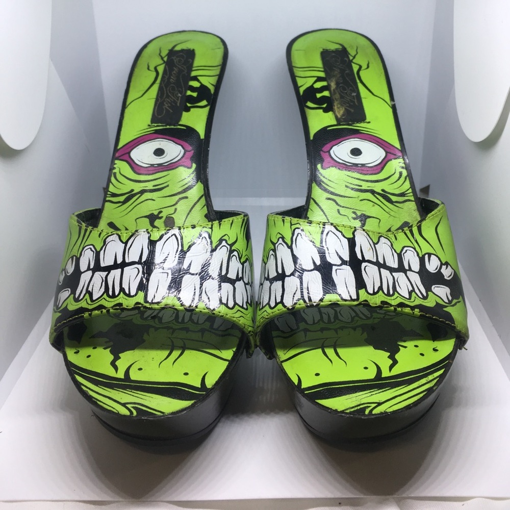 Iron Fist Zombie Hells Size 8