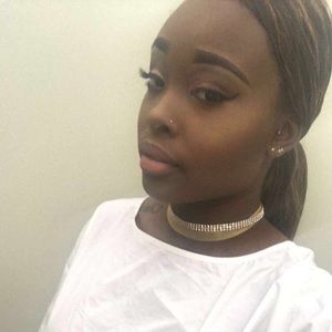 Meet your Posher, Cierra