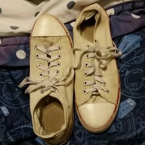 White low converse