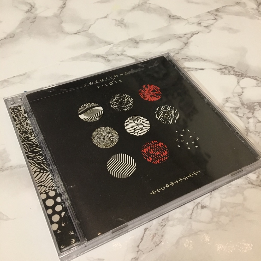 Twenty One Pilots "Blurry Face" Album