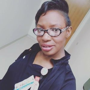 Meet your Posher, Candace