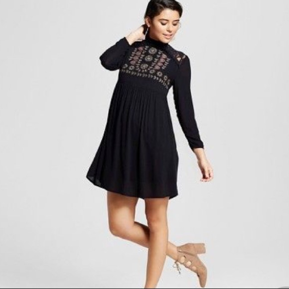 Women's embroidered dress