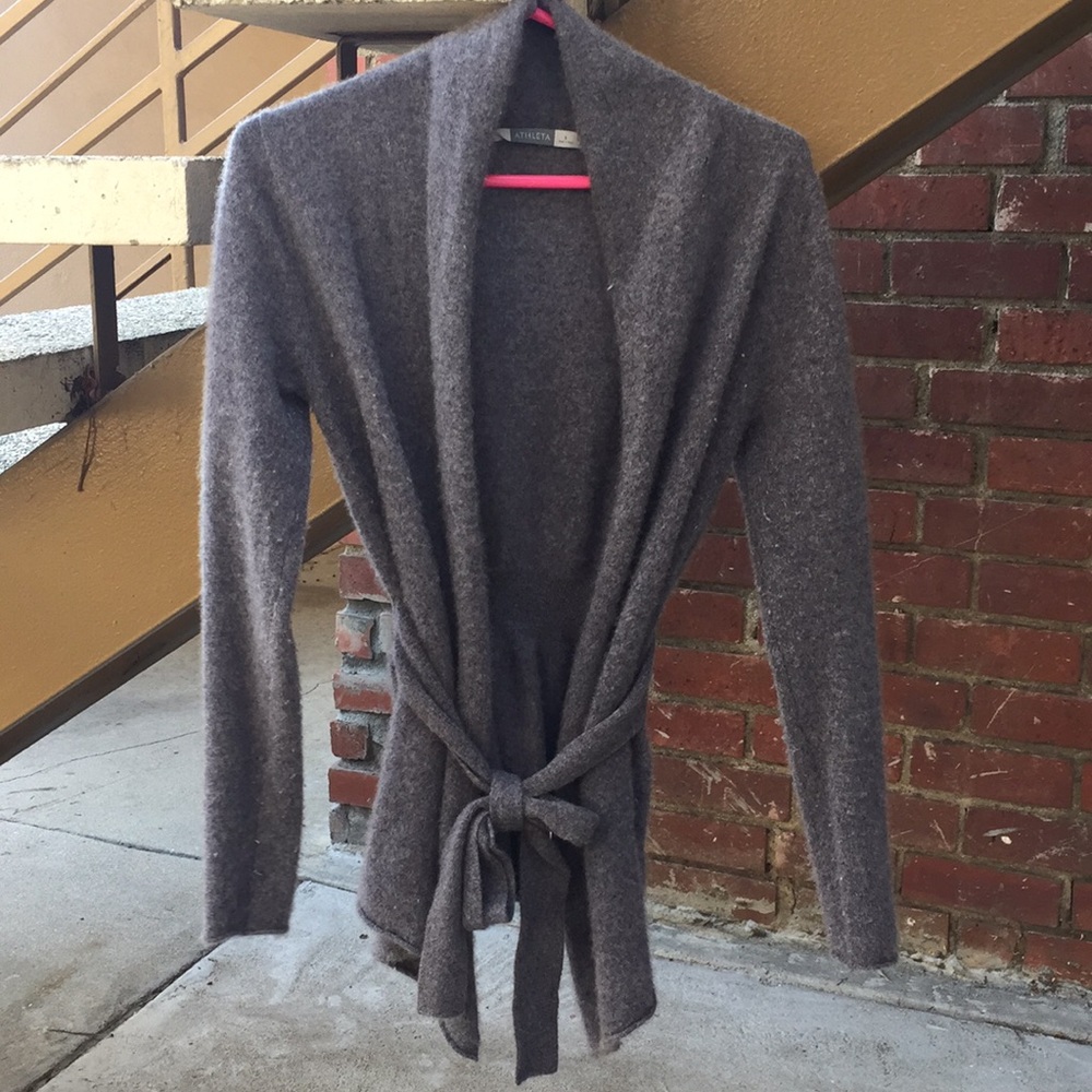 Athleta sweater