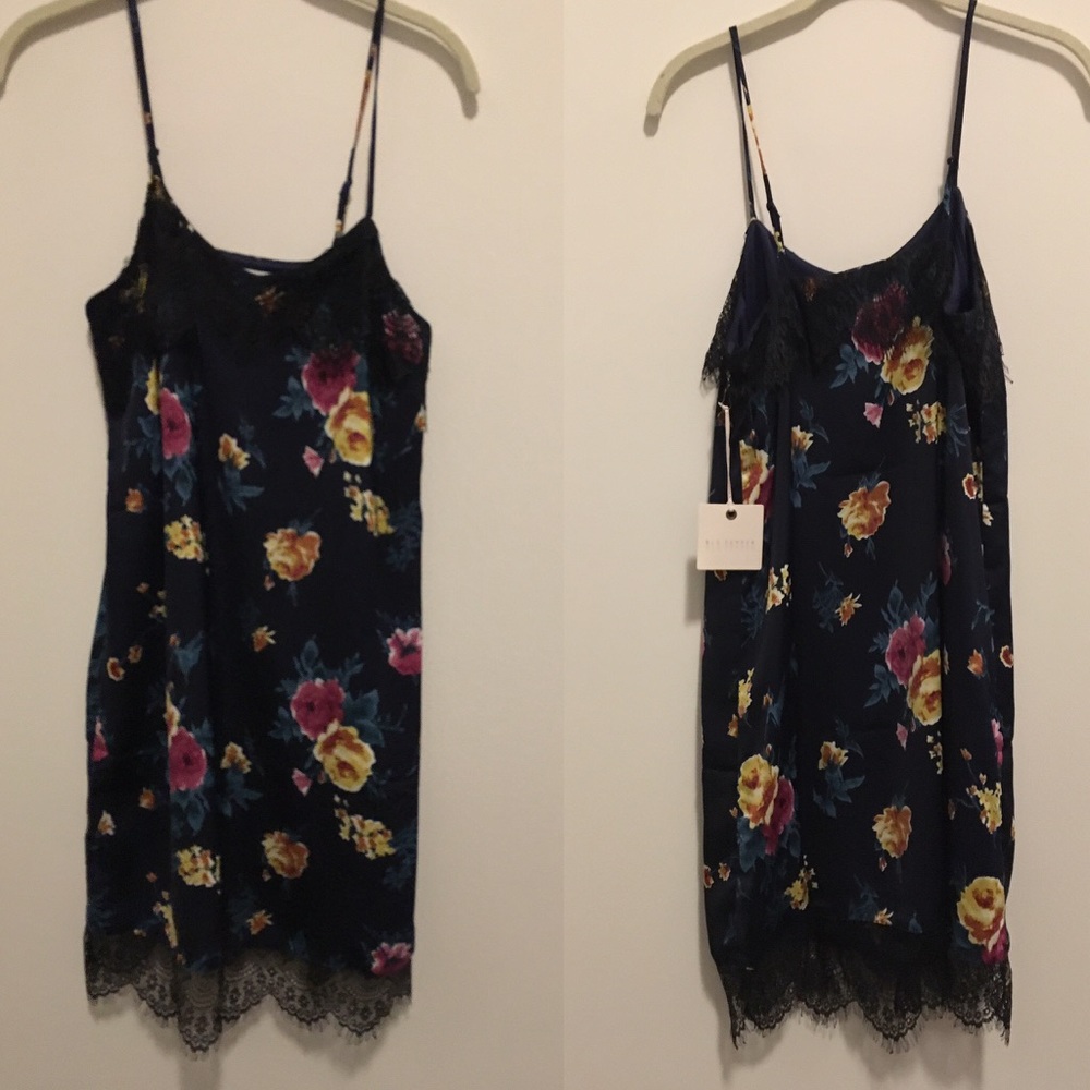 NWT Silky floral dress