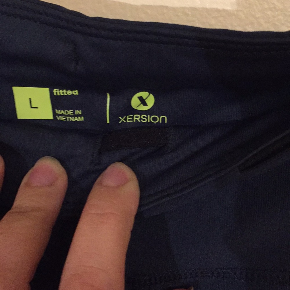 Xersion Fitted Capris - Picture 3 of 5