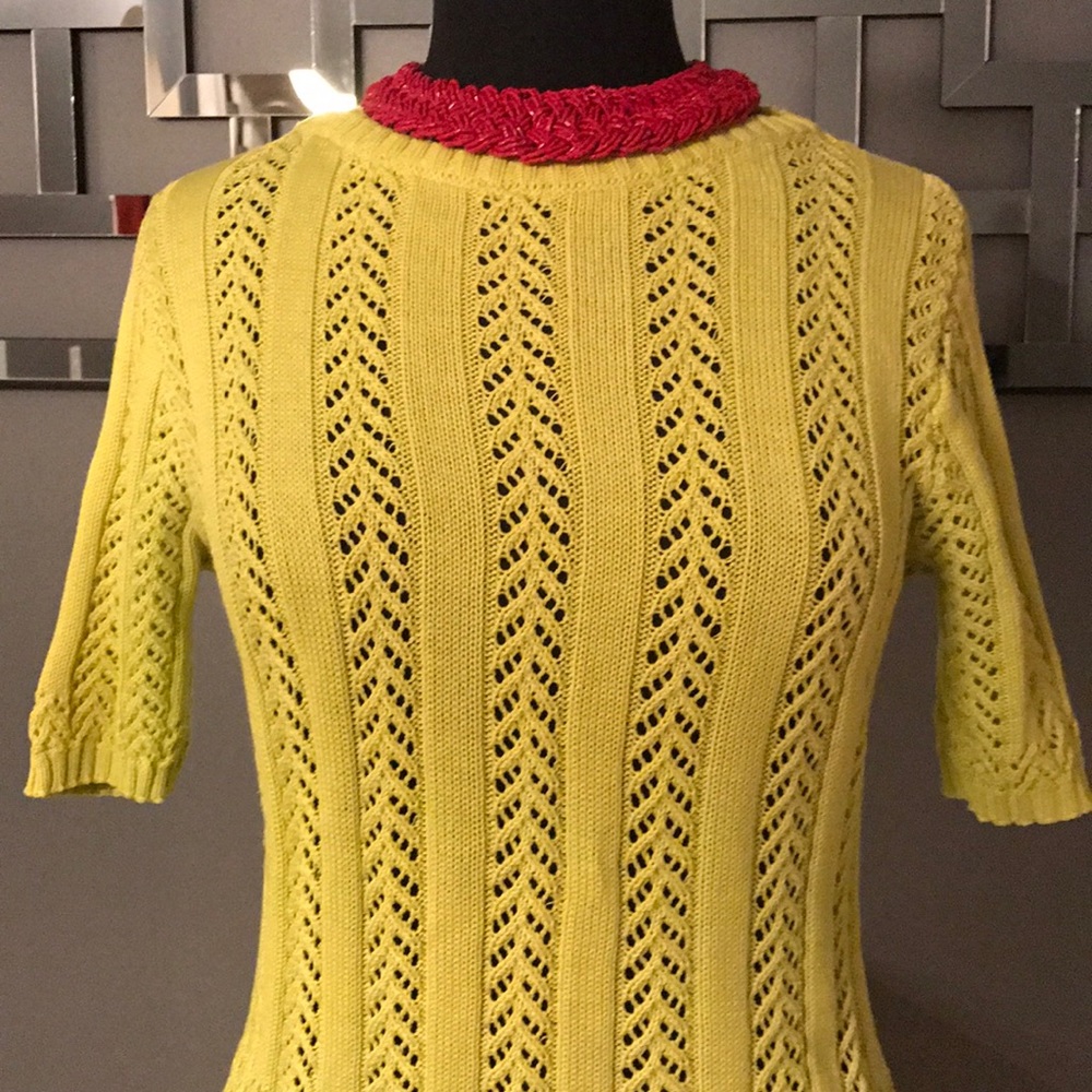 Women's sweater
