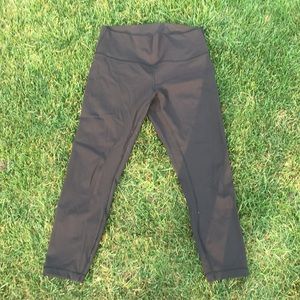 Lululemon Athletics high waisted 7/8 pants