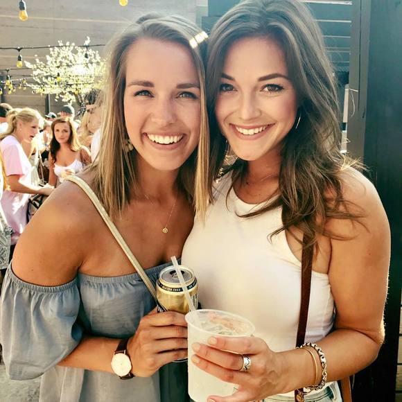 Meet your Posher, Cayla - Picture 1 of 1