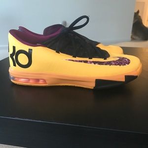 KD pb&j sneakers