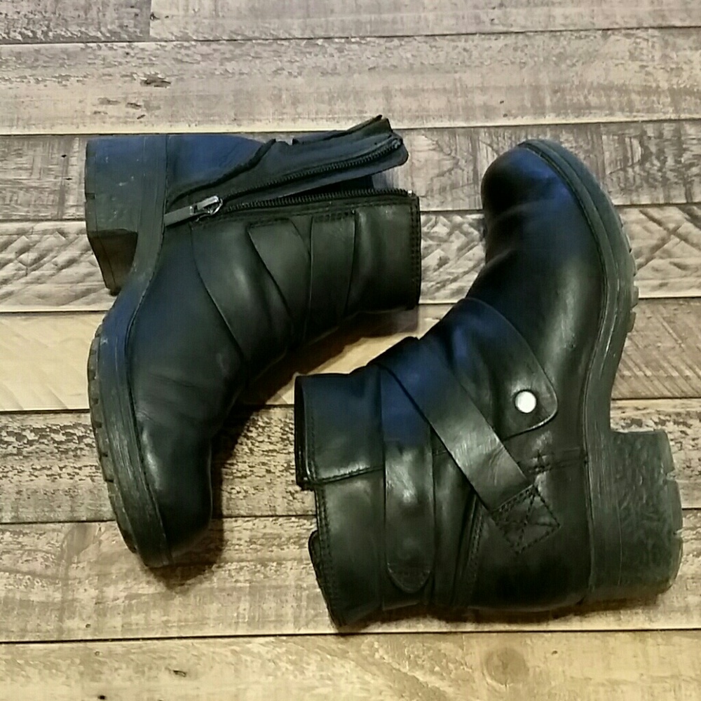 Clarks Leather Ankle Boots