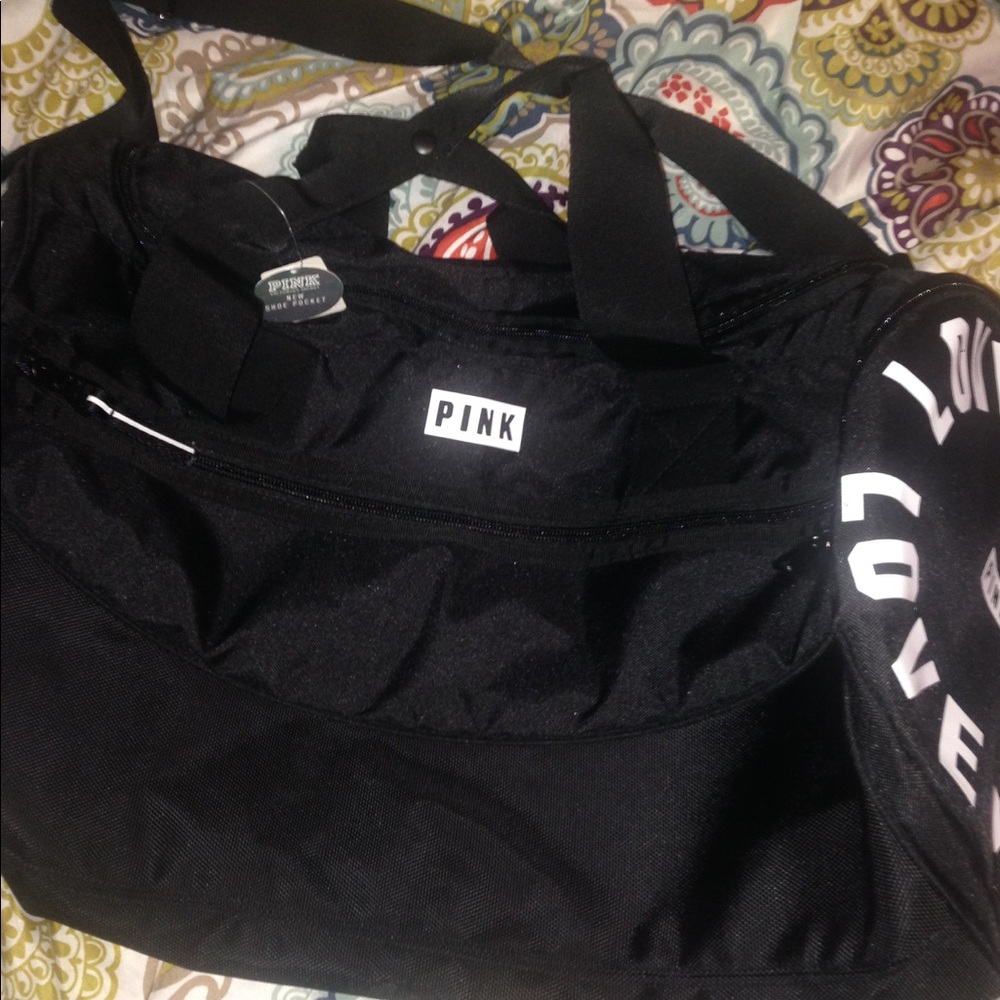 Nwt V.S. PINK duffle bag