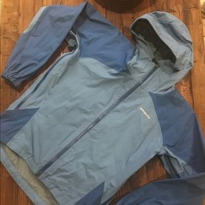 Patagonia windbreaker jacket