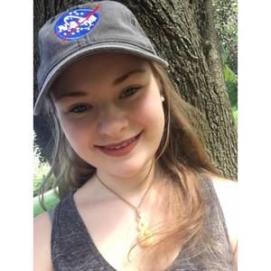 Meet your Posher, Abbey