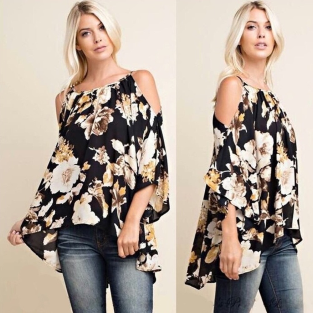 NWOT Flowing Cold Shoulder Loose Blouse Top - Picture 1 of 4