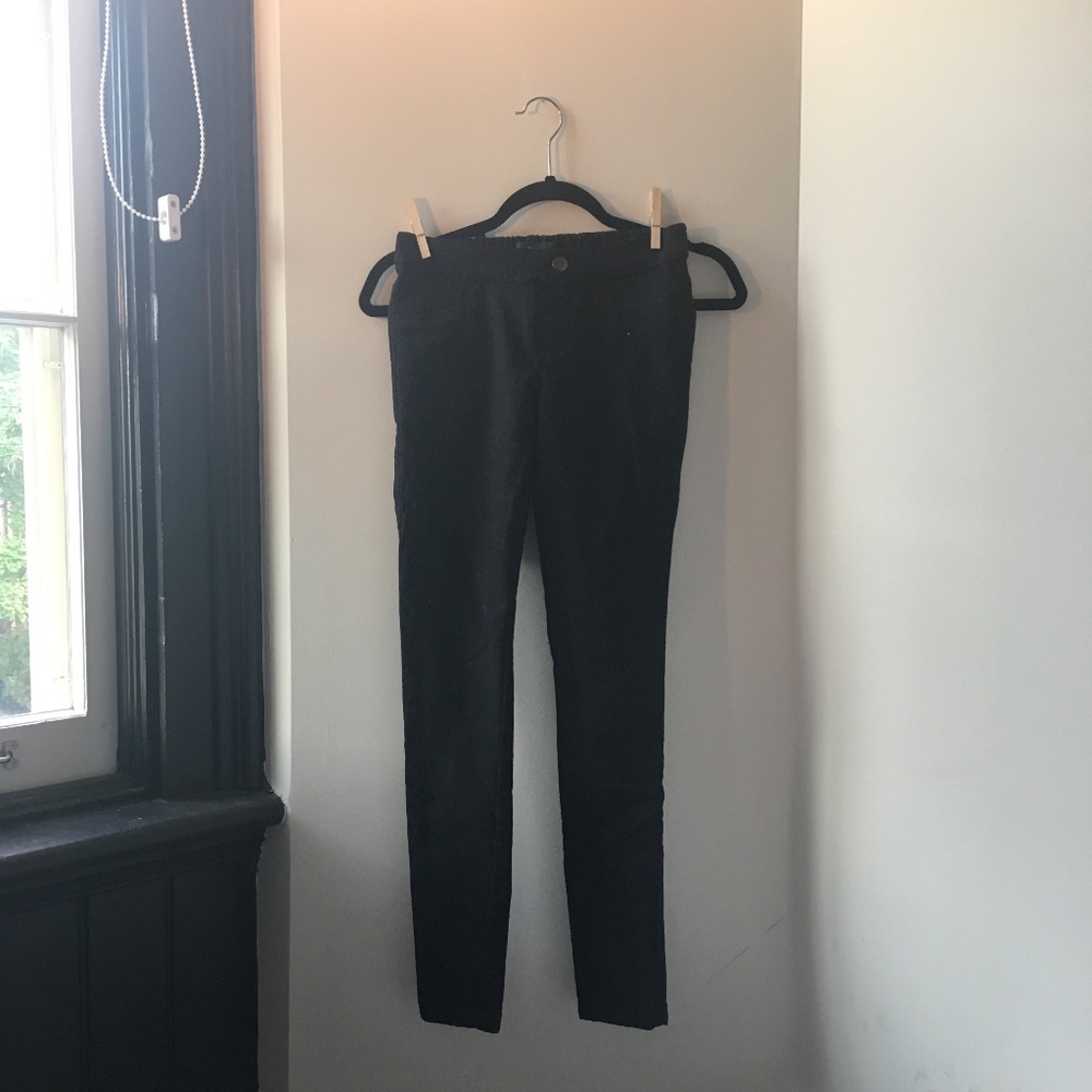 Small black pants