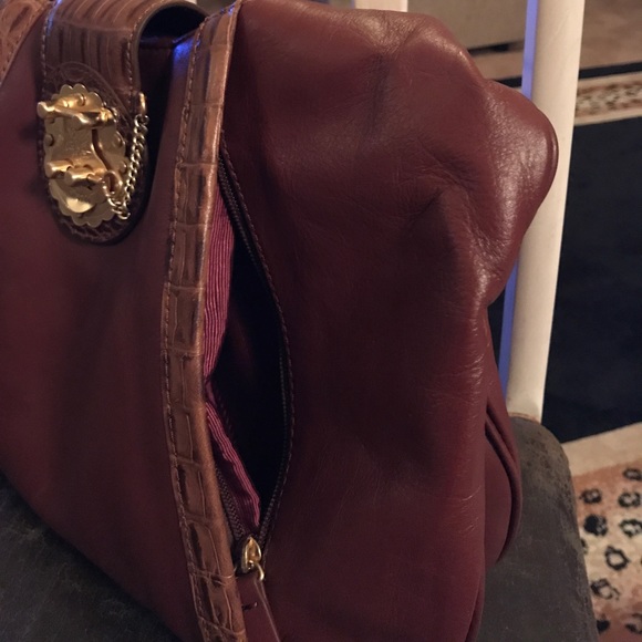 Designer Handbags - Picture 5 of 8