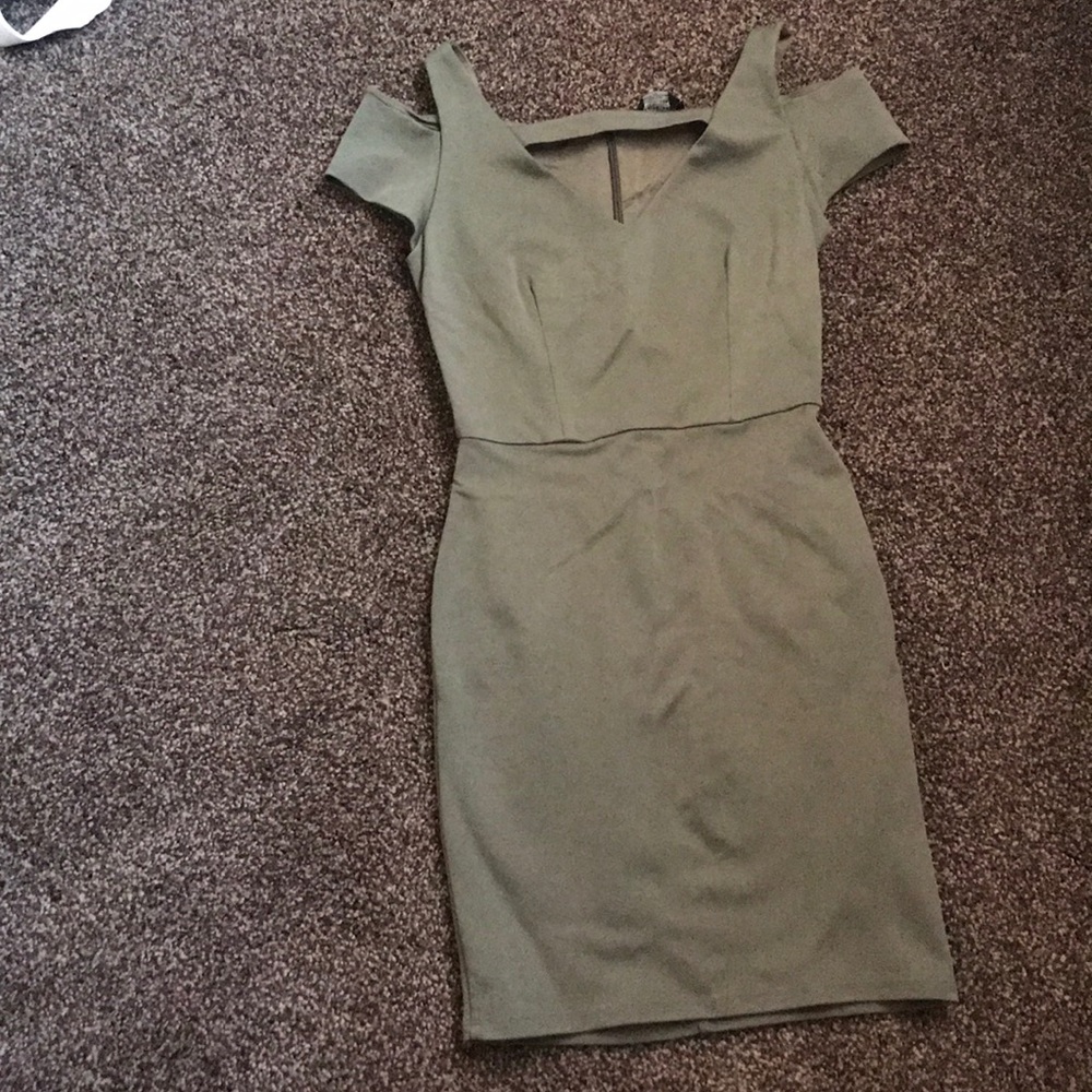 Olive cut out Bebe dress