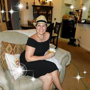 Meet your Posher, Miriam