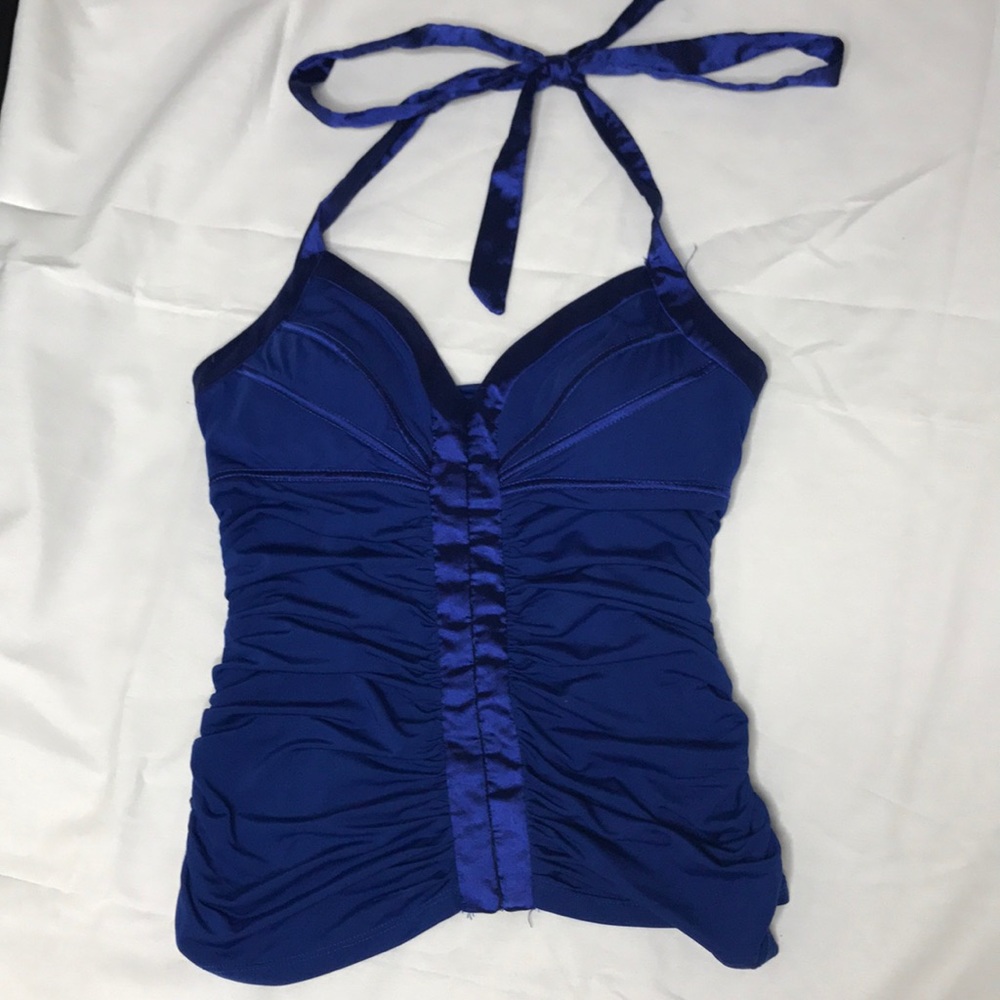 Halter top
