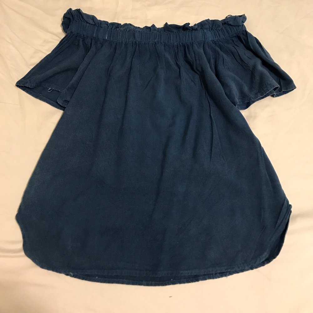 NWT off Shoulder top