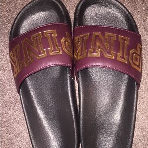 🆕VS Pink Slip on's