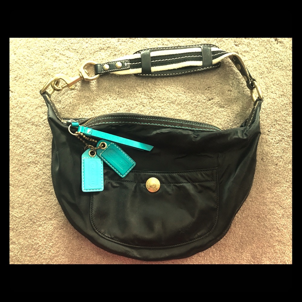 Rare Coach satin Hamptons shoulder bag!