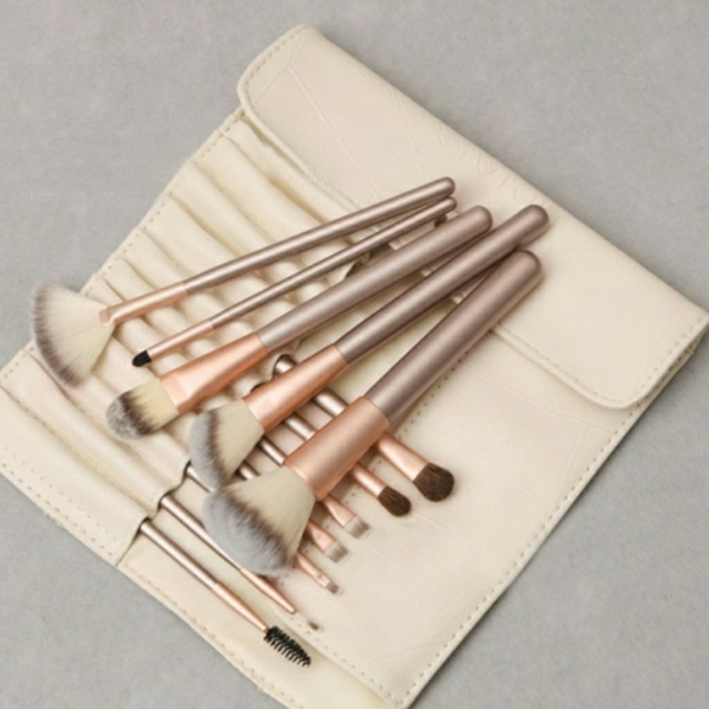 12 piece professional makeup brush set