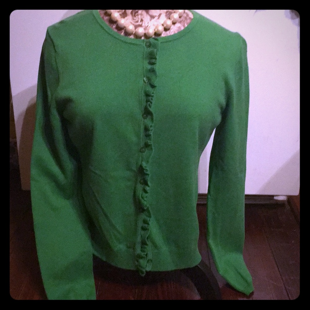 🌺Green Cardigans🌺 Sold