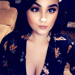 Meet your Posher, Mariela