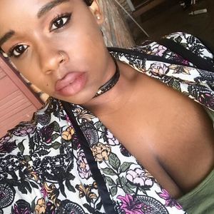 Meet your Posher, Catherine