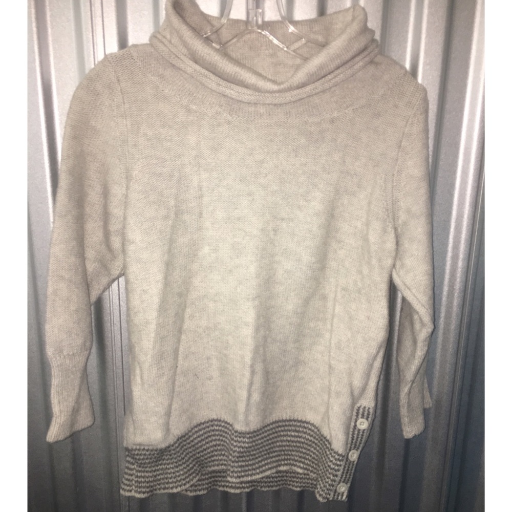 Gray turtleneck