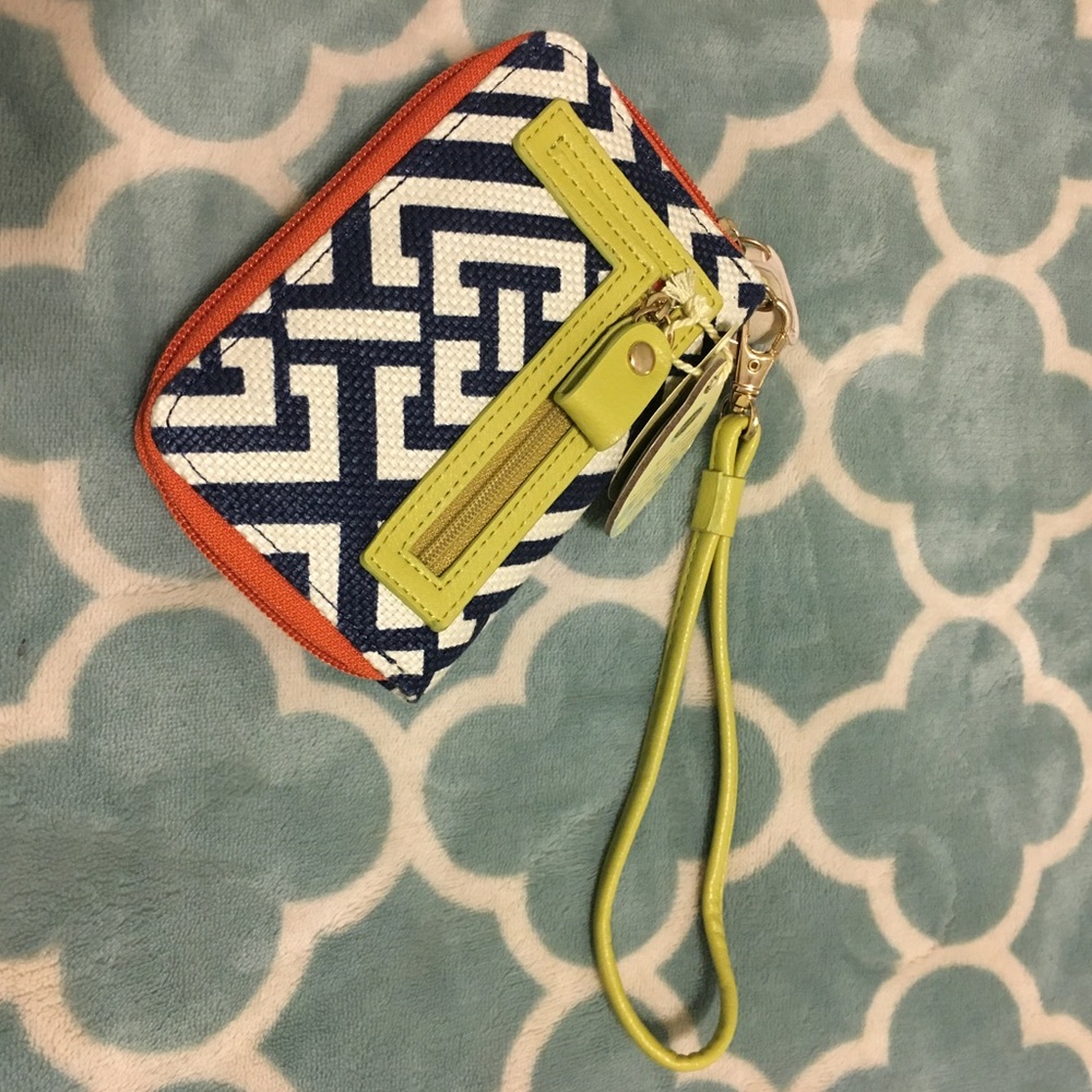NWT Phone/Wallet Wristlet