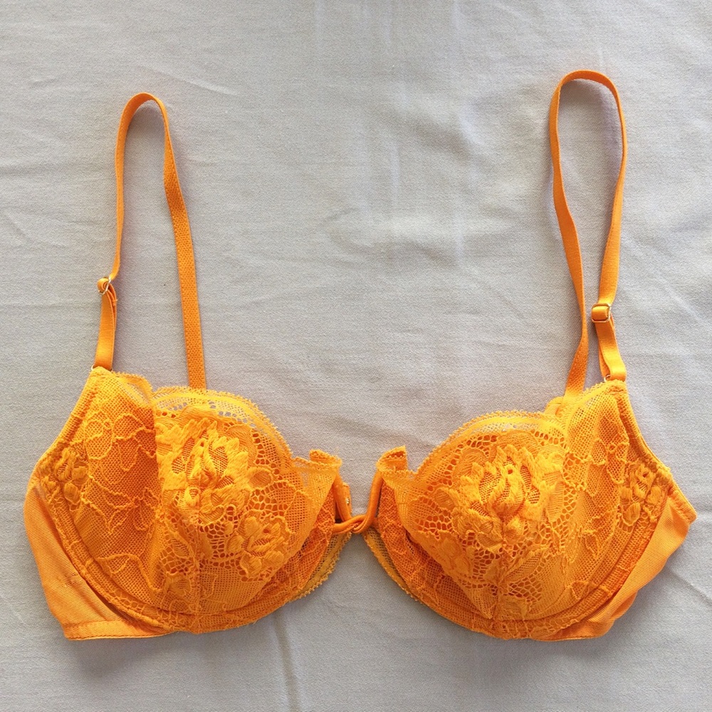 Victoria's Secret Bra 34C