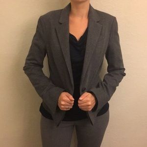 Relaxed fit BCBG blazer.