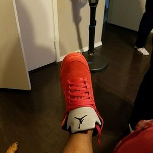 Meet your Posher, Angie