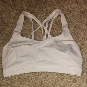 Lululemon free to be serene bra