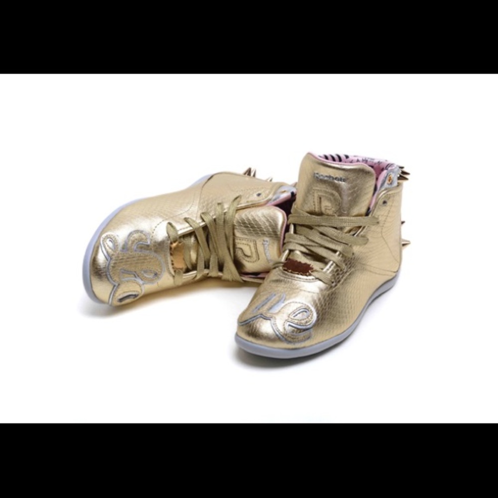 Melody Ehsani x Reebok "LOVE" Sneaker